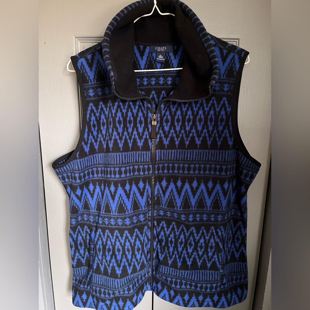Chaps Blue and Black Patterned Vest